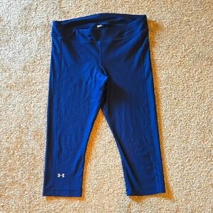 Under Armour Women's Navy Blue Leggings Yoga Pants Capris Size Medium